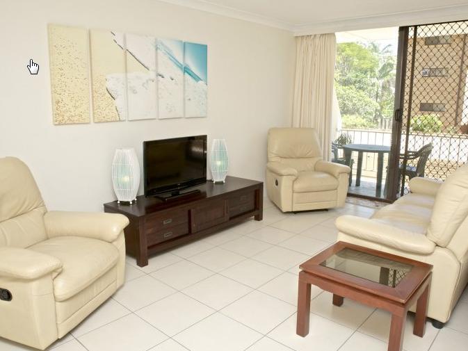 Queensleigh Holiday Apartments บรอดบีช ภายนอก รูปภาพ